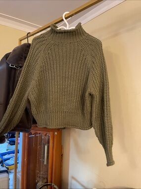 H&M Olive Ribbed Turtleneck Sweater